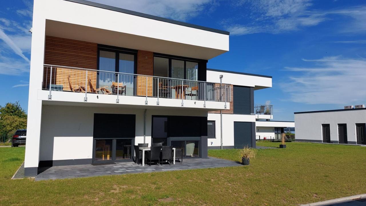 Hangar 19 Wohnung Seerose 2-3 Schwerin  Exteriör bild